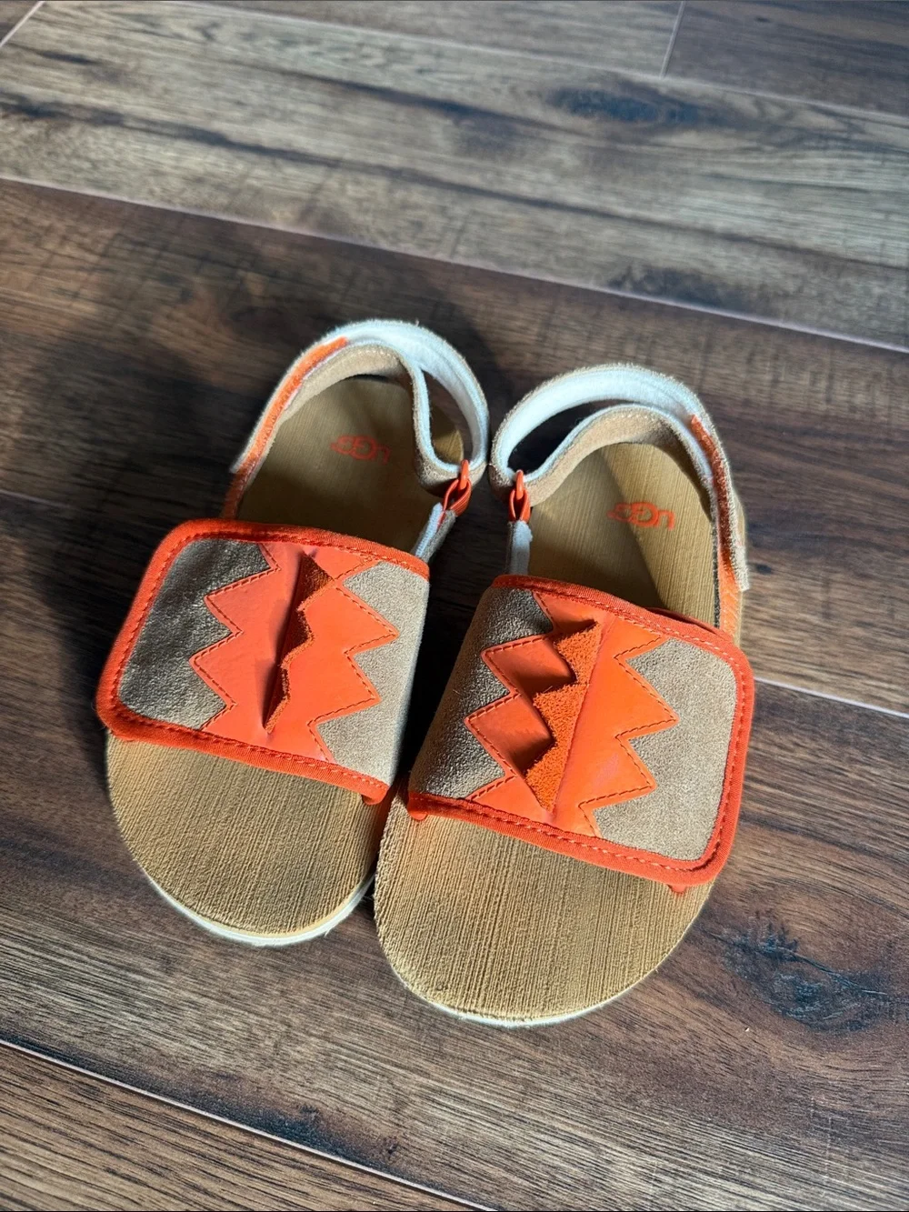 UGG Zarar toddler slide sandals